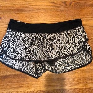 Lululemon Speed Short-2inch inseam